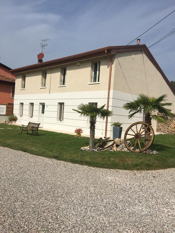 Bb Masotte Bed & Breakfast Sommacampagna Dış mekan fotoğraf